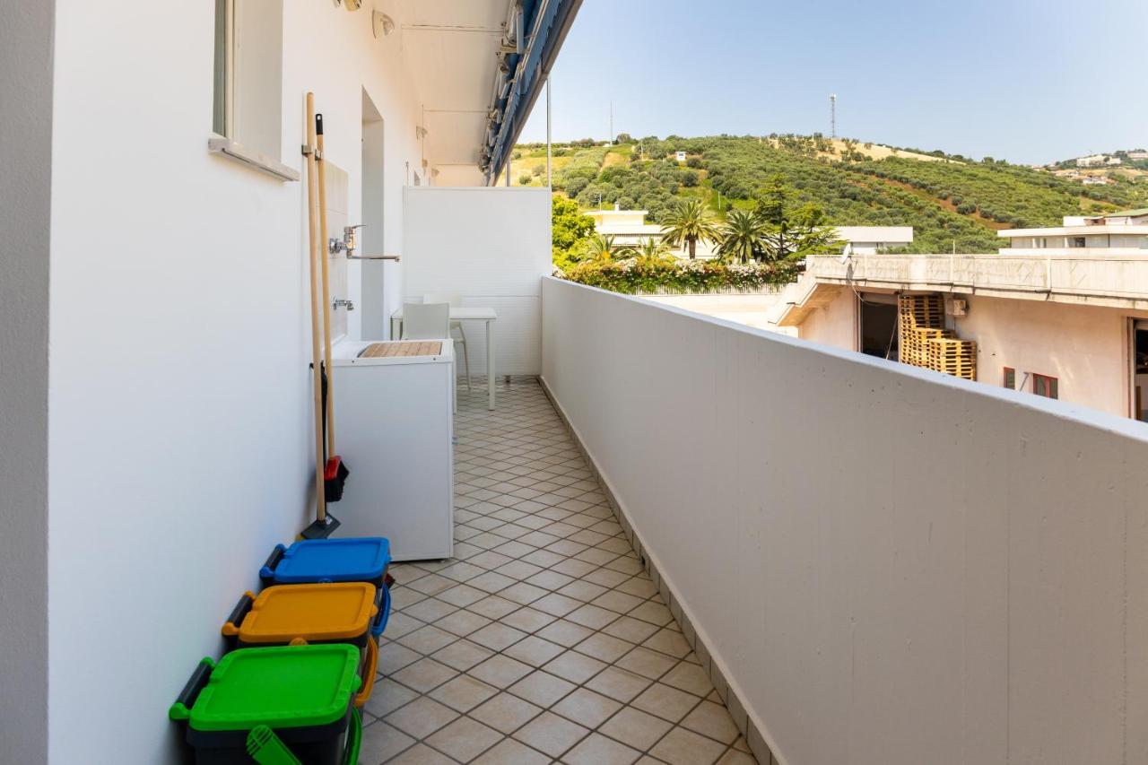 Smart And Sea Tortoreto Exterior foto