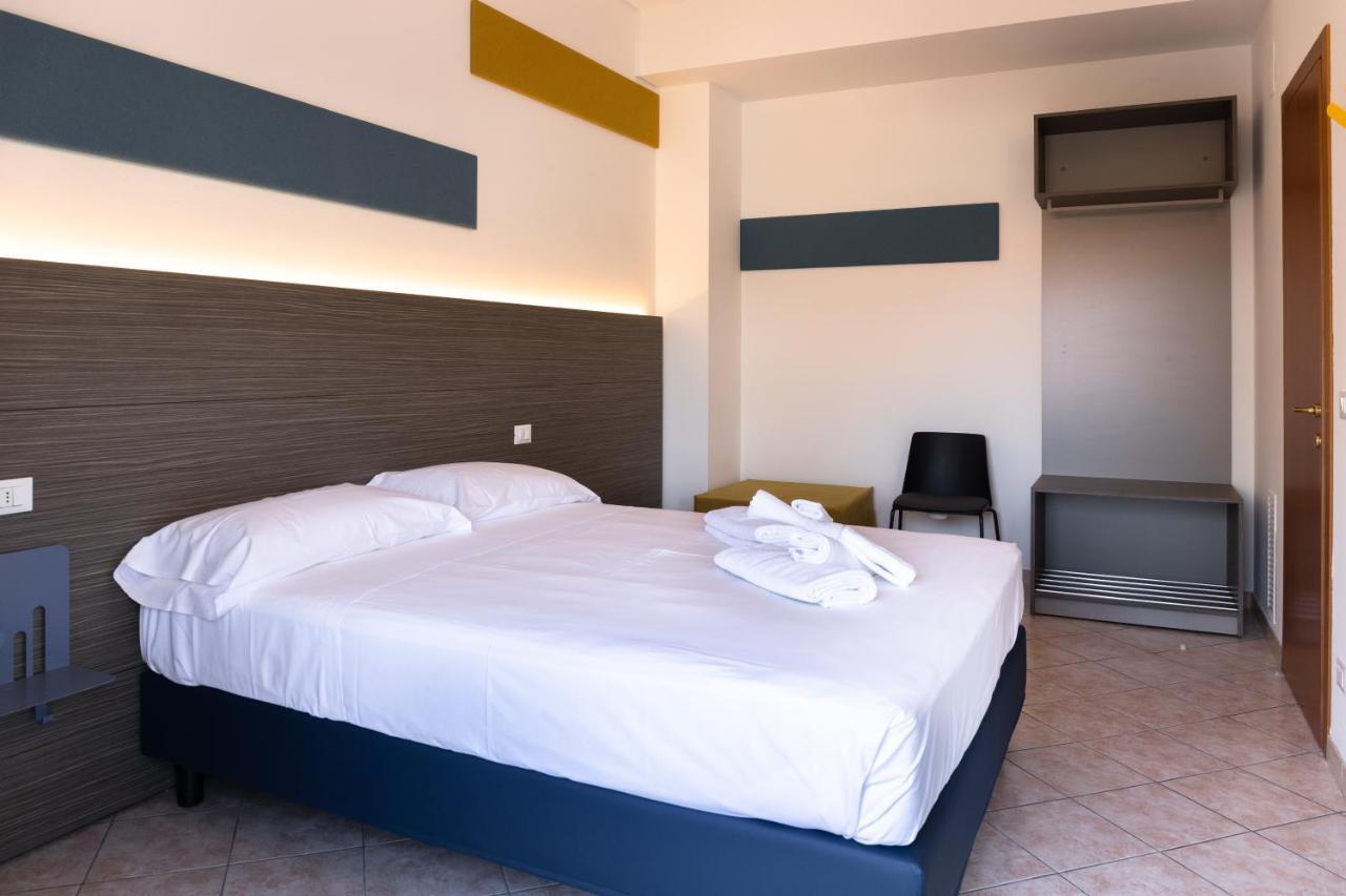 Smart And Sea Tortoreto Exterior foto